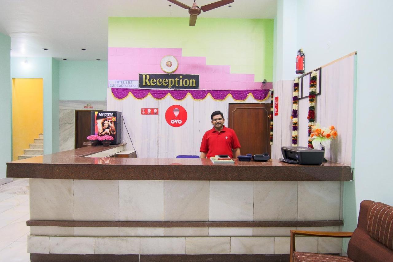 Oyo 10709 Hotel Sbt Visakhapatnam Eksteriør bilde